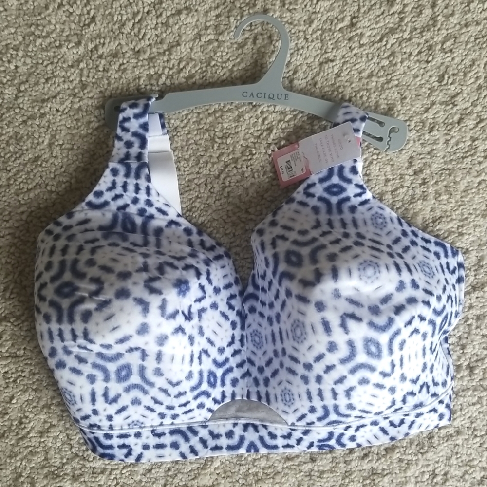 NWT Cacique comfort bra in 38H
